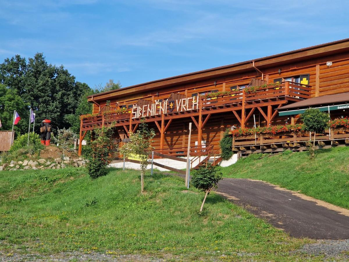 Sport-Hotel Sibenicni Vrch Mnichovice Kültér fotó
